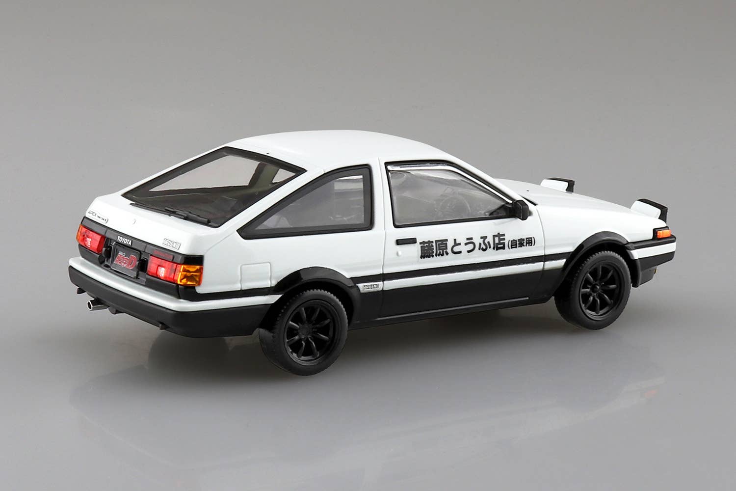 1/32 Initial D Takumi's Hachiroku by Aoshima