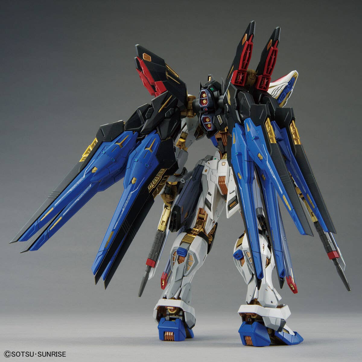1/100 MGEX Strike Freedom Gundam (Gundam Seed Destiny)